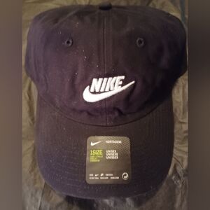 Nike Black Heritage Cap